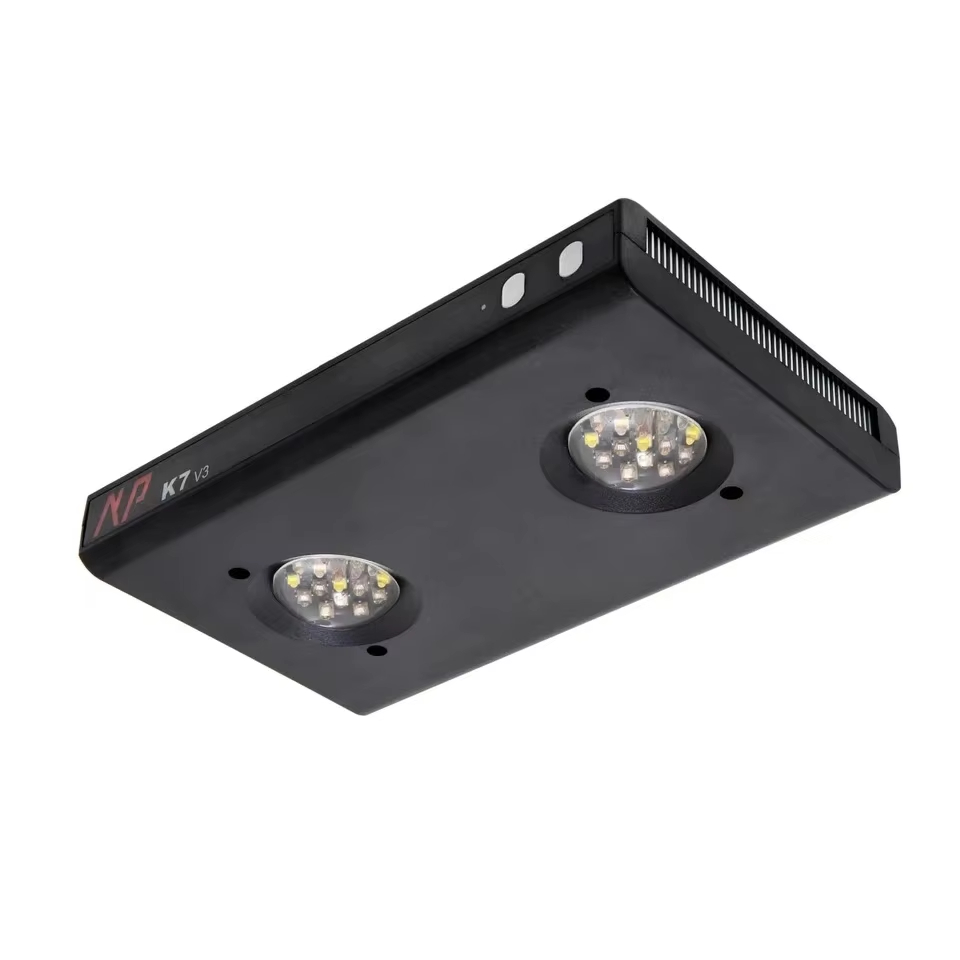 K7 140W Spettro completo WiFi  - Saltwater Tank recensione e prezzo